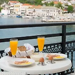 Angelica Hotel