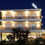 Angelica Hotel 2*
