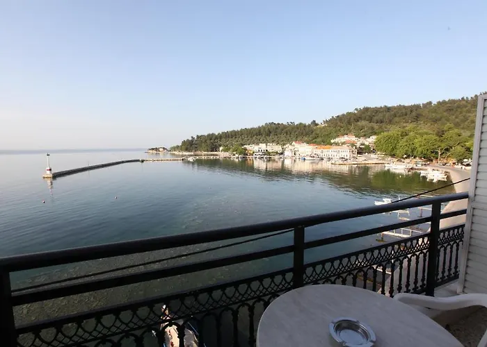 安吉里克酒店 2*